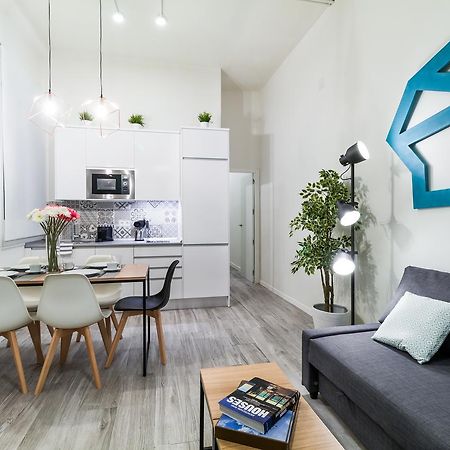 Pyr Select La Latina II Apartment มาดริด ภายนอก รูปภาพ