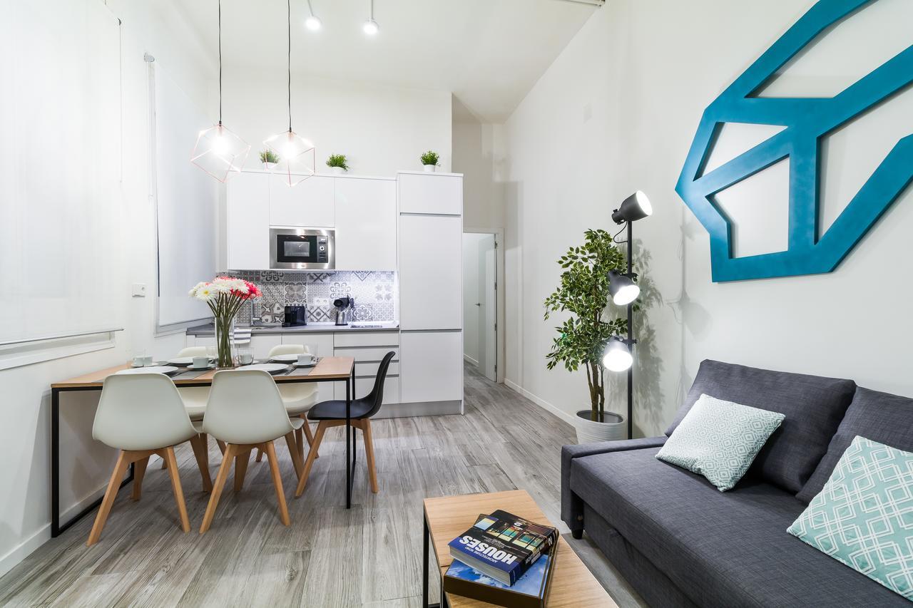 Pyr Select La Latina II Apartment มาดริด ภายนอก รูปภาพ
