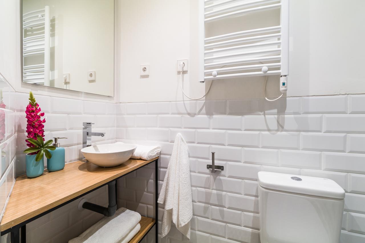 Pyr Select La Latina II Apartment มาดริด ภายนอก รูปภาพ